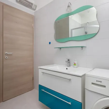 Appartement Great Near Beach And Old Town Split
