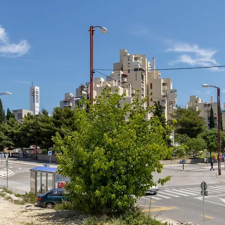 Great Near Beach And Old Town