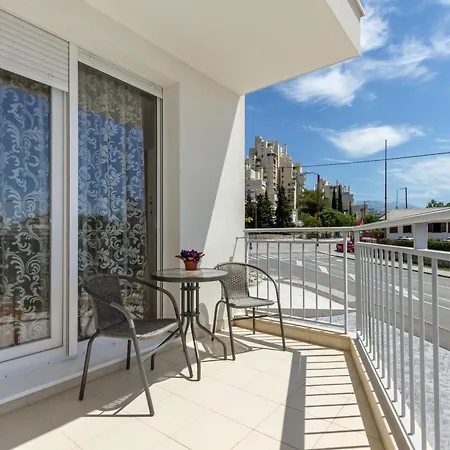 Great Near Beach And Old Town Appartement
